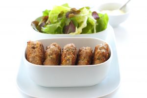 polpette e insalata