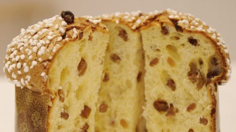 Tre fette di panettone